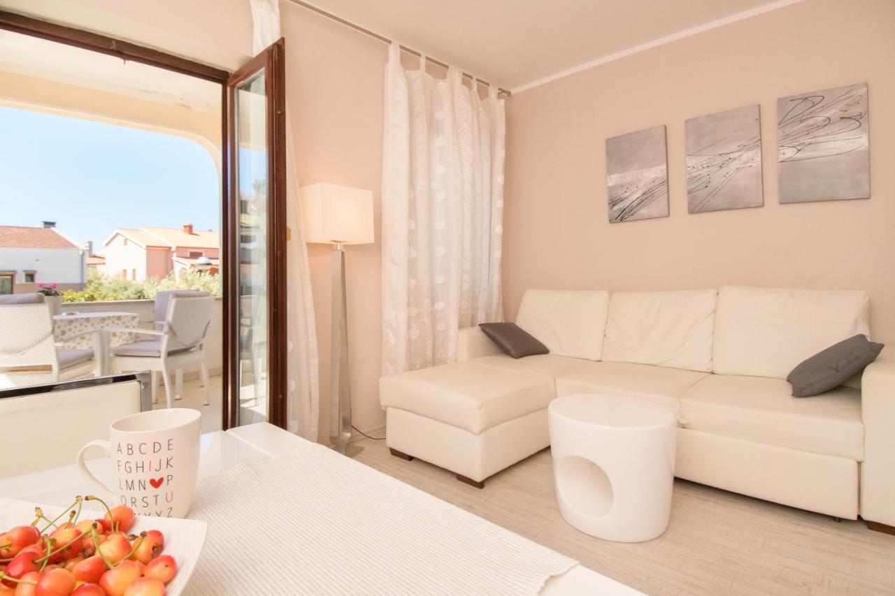 Apartments Dora Poreč Eksteriør billede