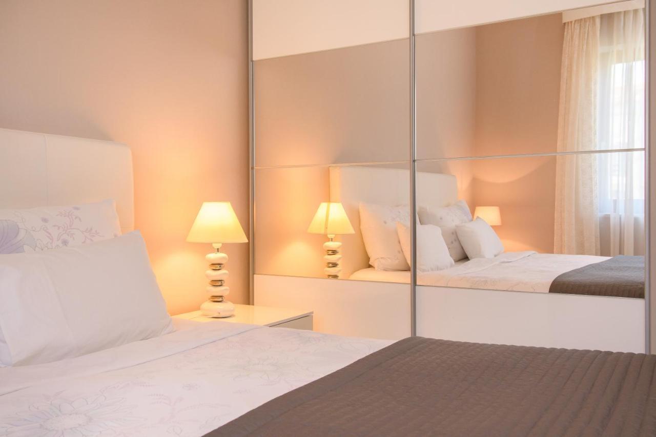 Apartments Dora Poreč Eksteriør billede